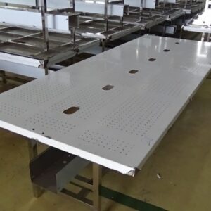 Bàn inox đột lỗ